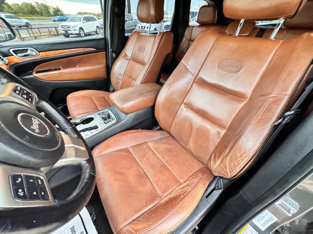 2012 Jeep Grand Cherokee Image 23
