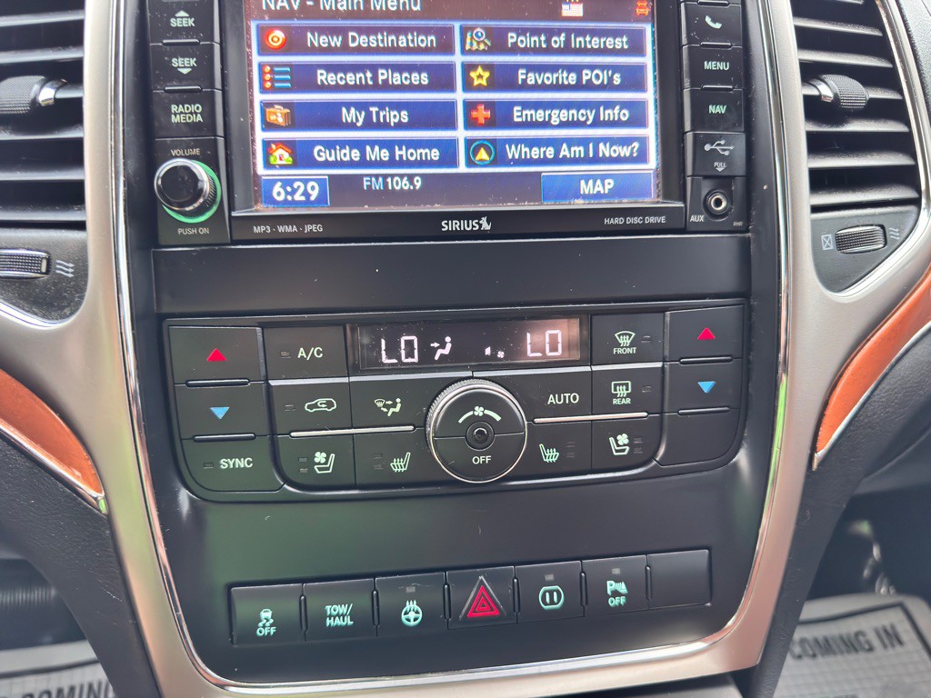 2012 Jeep Grand Cherokee Image 29
