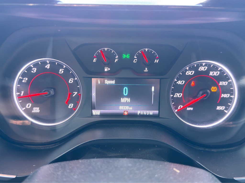 2017 Chevrolet Camaro Image 21