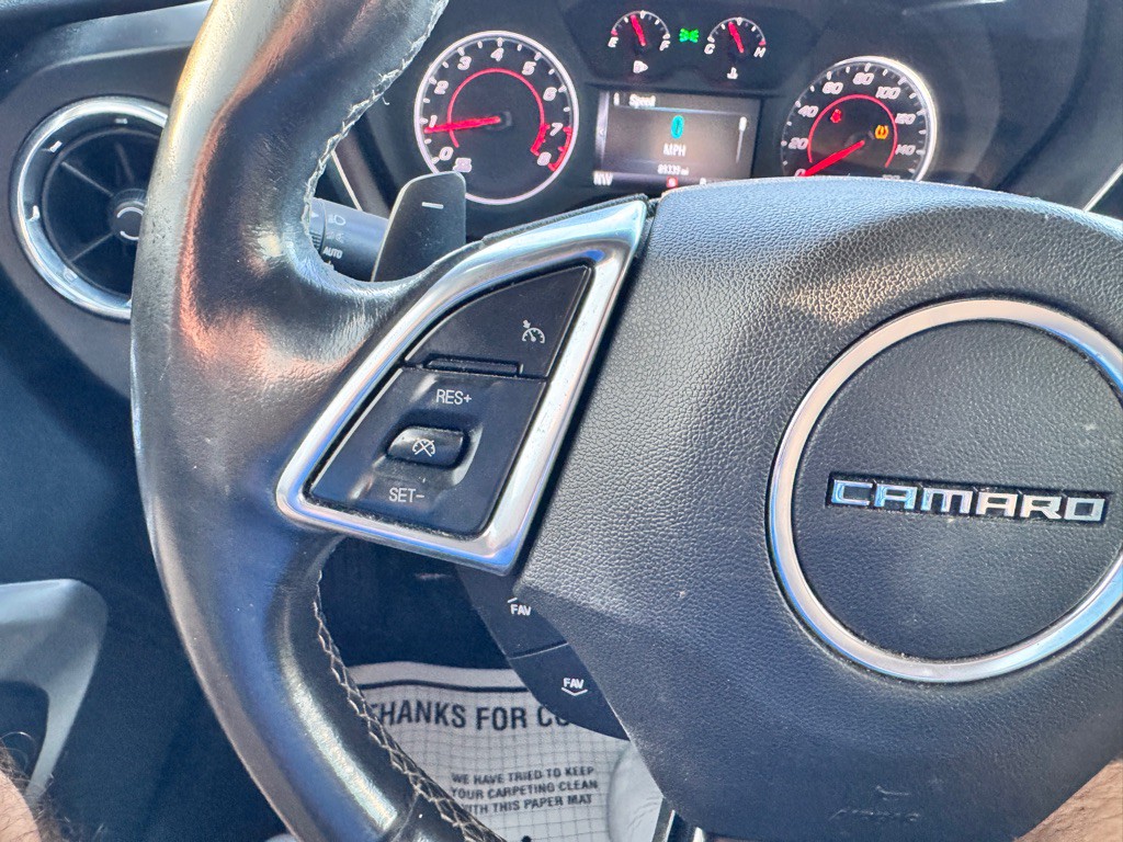 2017 Chevrolet Camaro Image 27