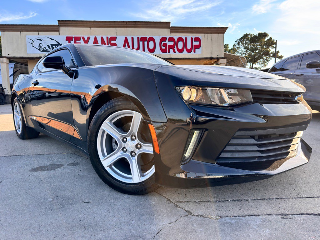 2017 Chevrolet Camaro Image 30