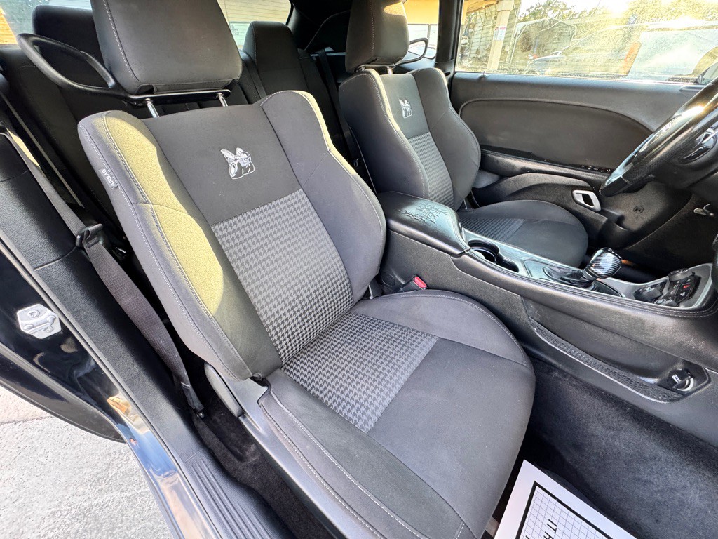 2018 Dodge Challenger Image 16