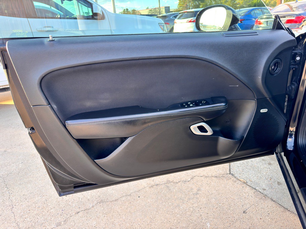 2018 Dodge Challenger Image 21