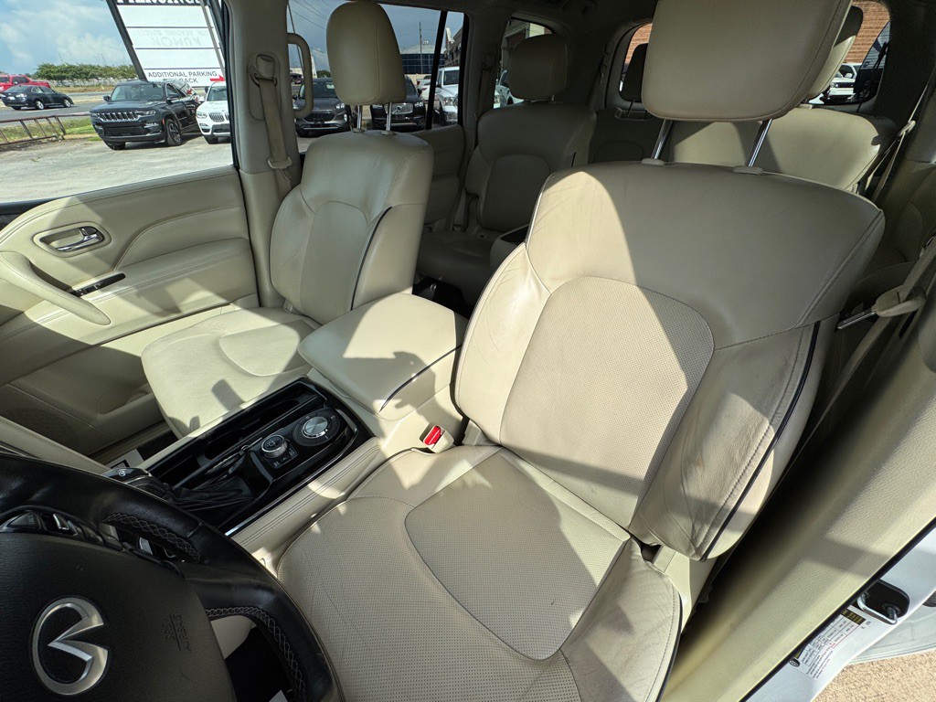 2021 INFINITI QX80 Image 25