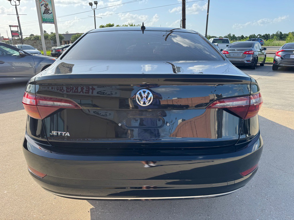 2019 Volkswagen Jetta Image 9