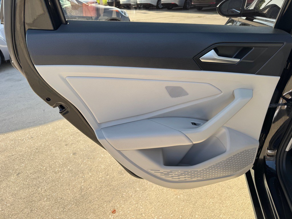 2019 Volkswagen Jetta Image 14