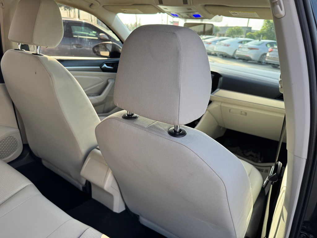 2019 Volkswagen Jetta Image 16