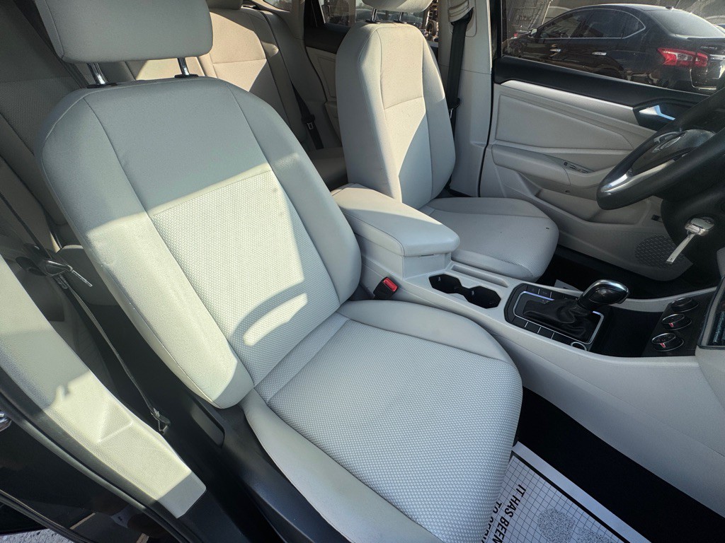 2019 Volkswagen Jetta Image 17