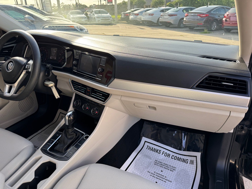 2019 Volkswagen Jetta Image 18