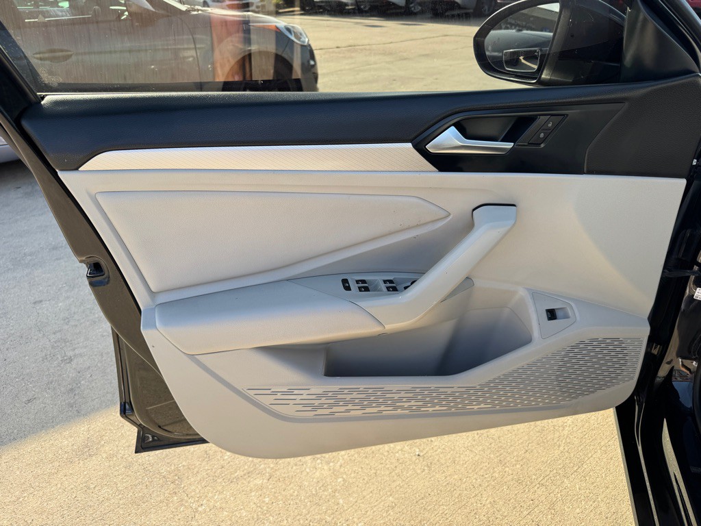 2019 Volkswagen Jetta Image 22