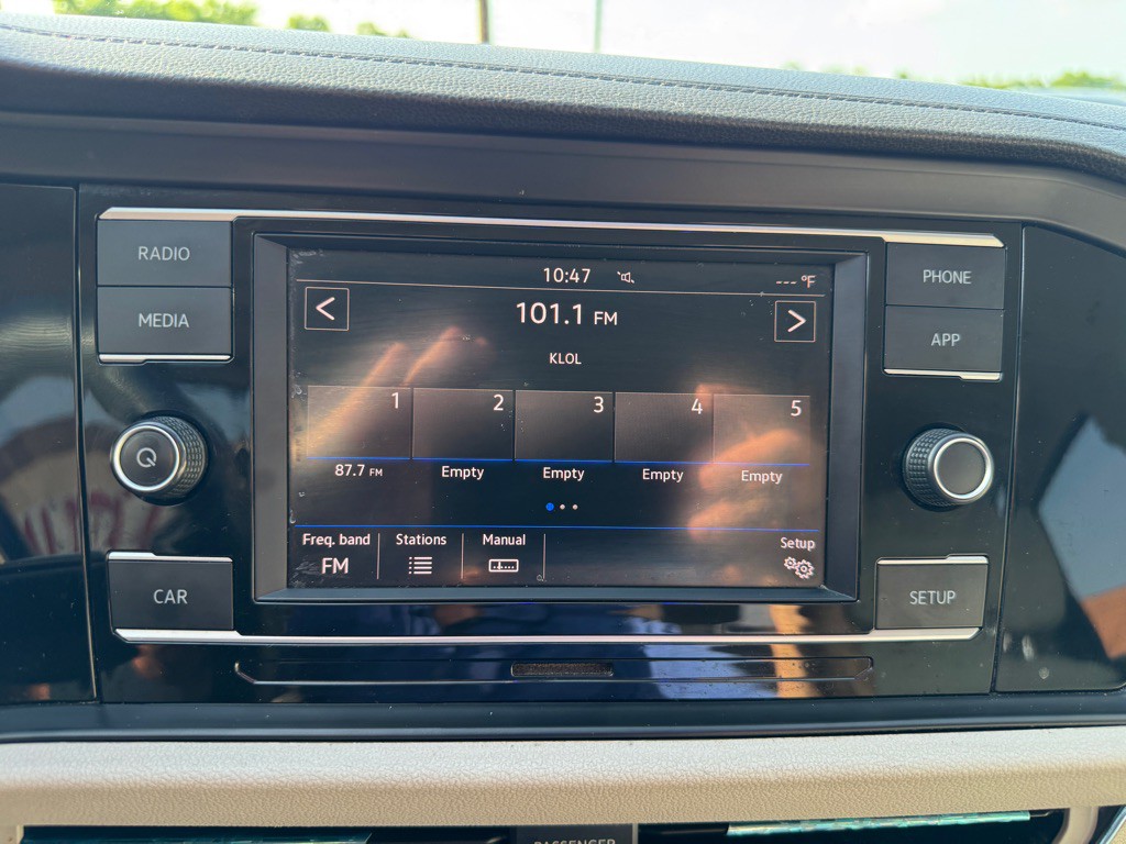2019 Volkswagen Jetta Image 24
