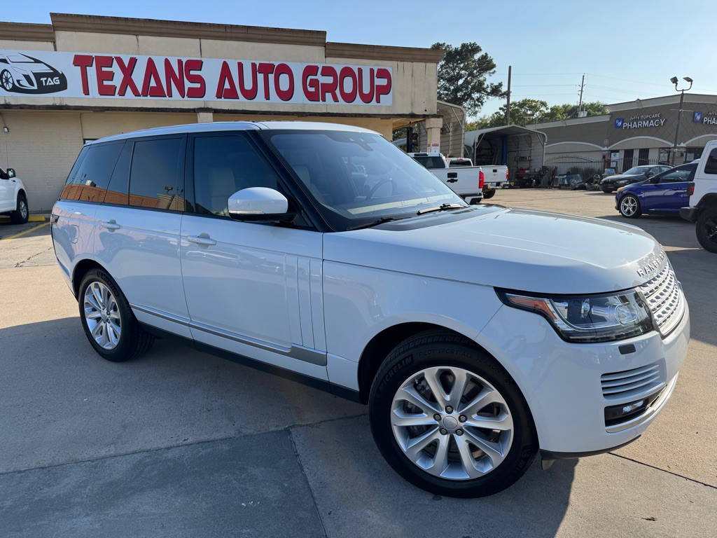 2017 Land Rover Range Rover Image 2