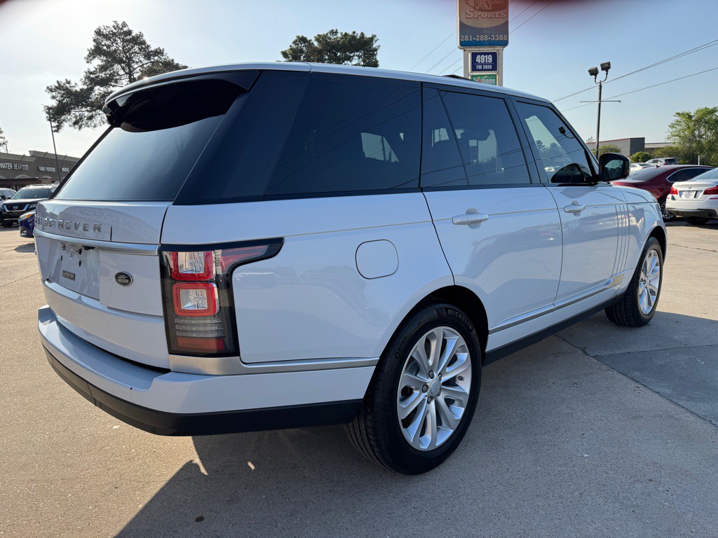 2017 Land Rover Range Rover Image 10