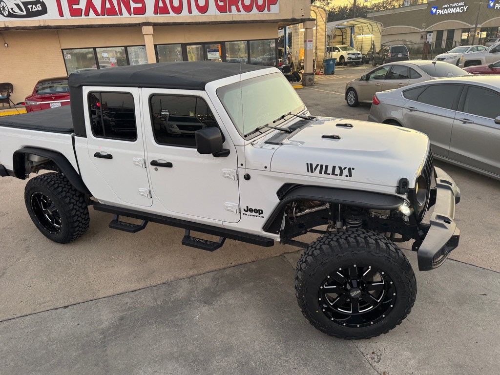 2022 Jeep Gladiator Image 3