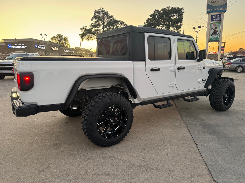 2022 Jeep Gladiator Image 13