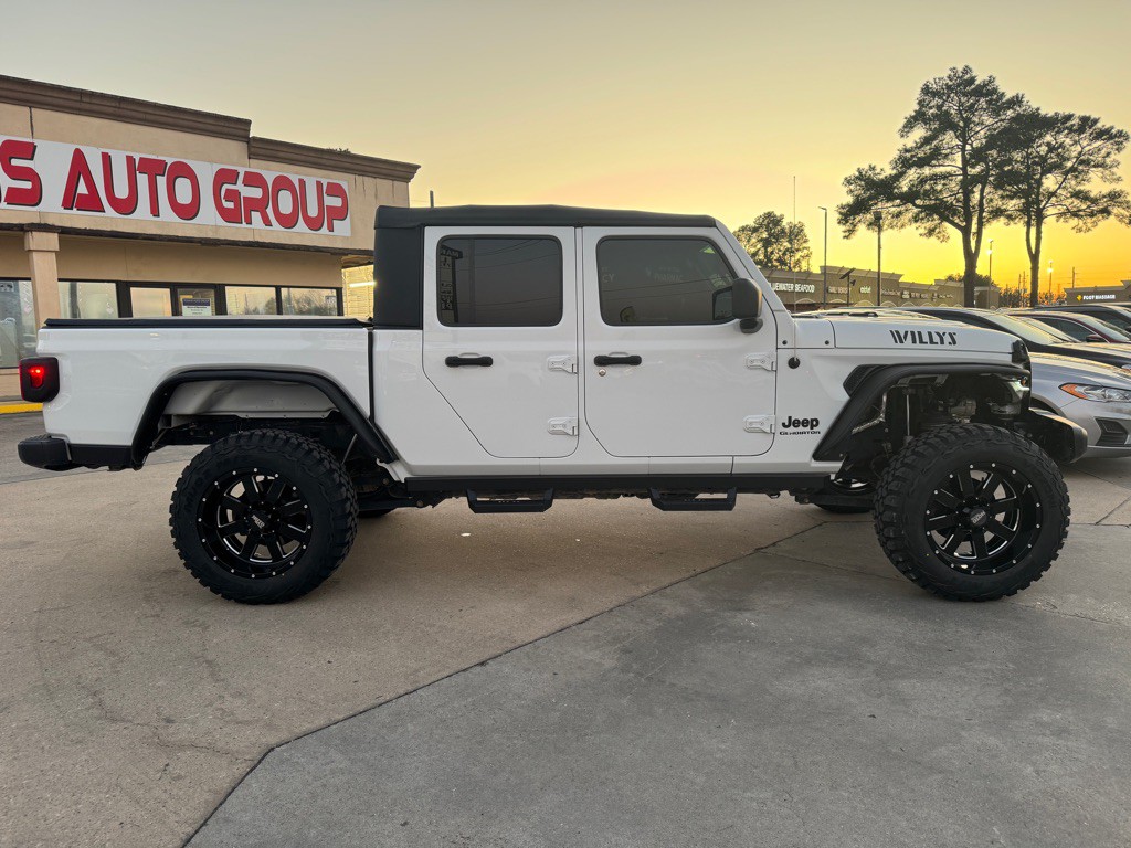 2022 Jeep Gladiator Image 14