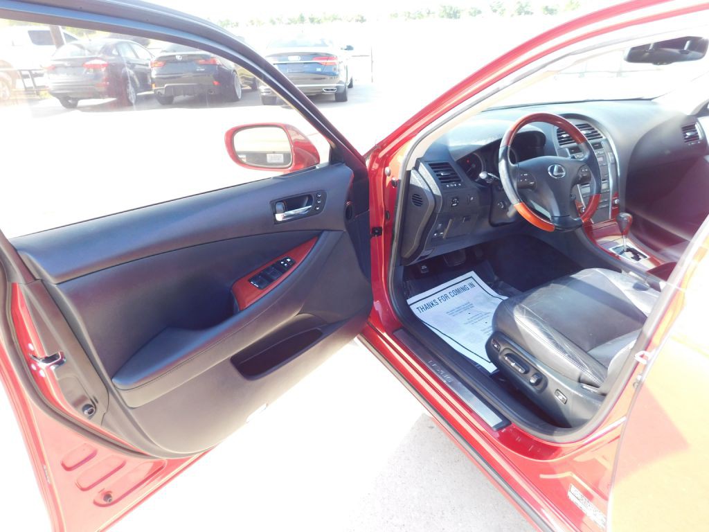 2009 Lexus ES Image 22