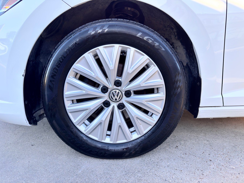 2019 Volkswagen Jetta Image 13