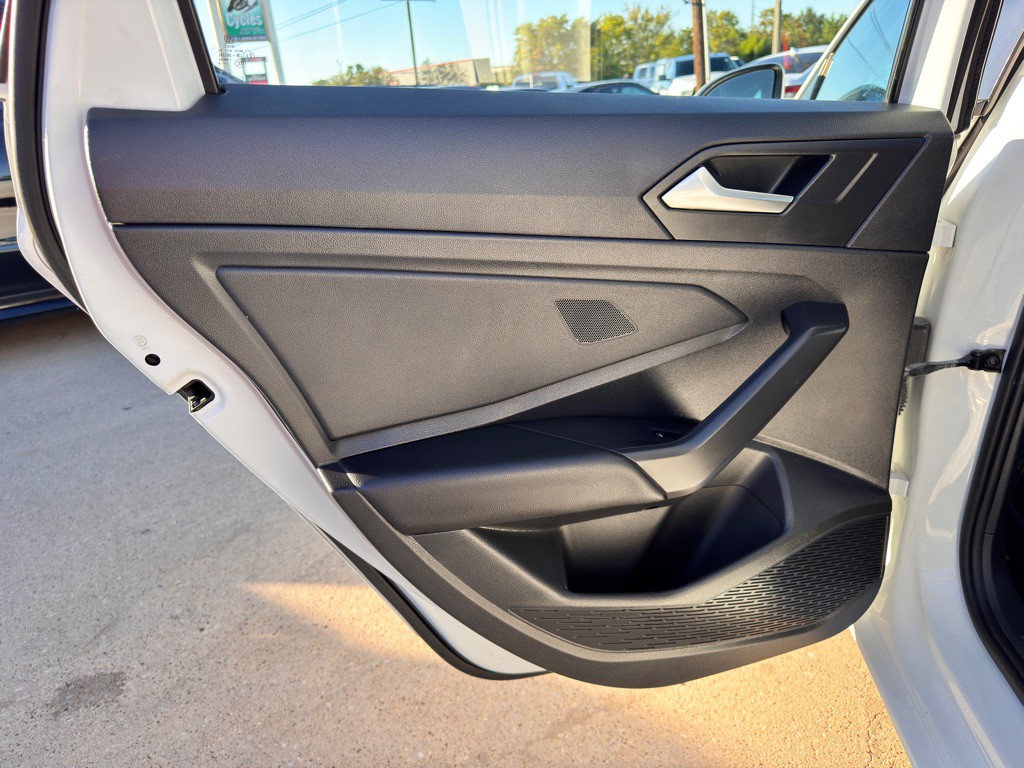 2019 Volkswagen Jetta Image 16