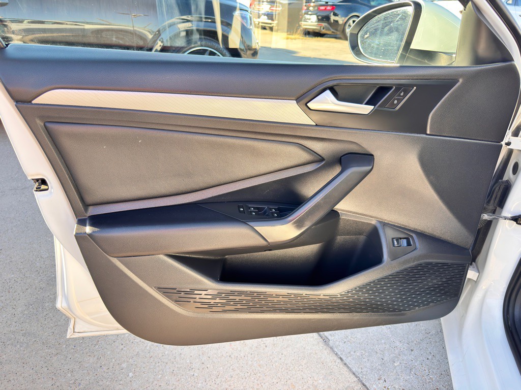 2019 Volkswagen Jetta Image 25