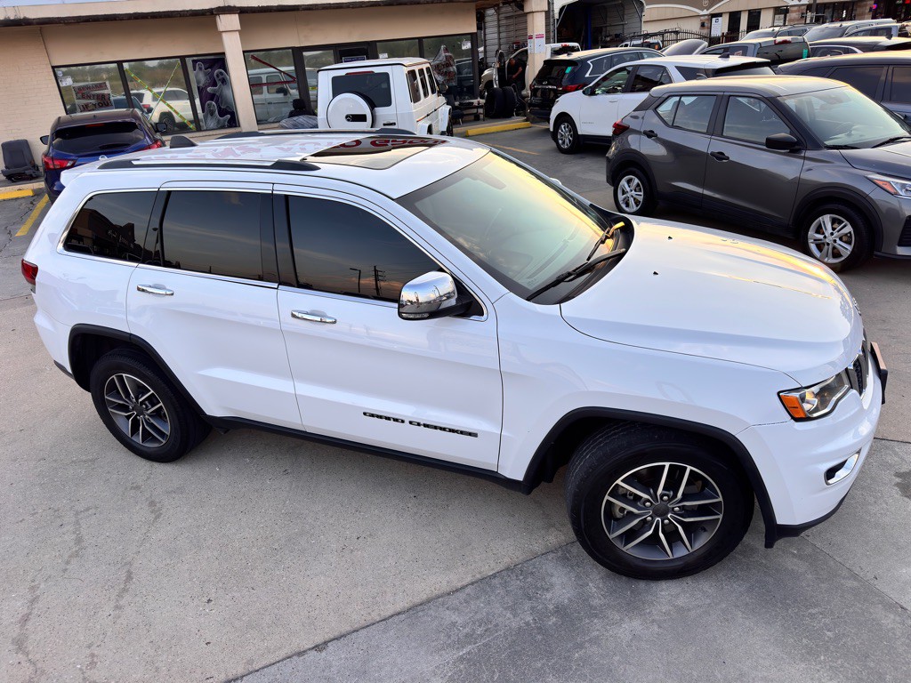 2021 Jeep Grand Cherokee Image 3