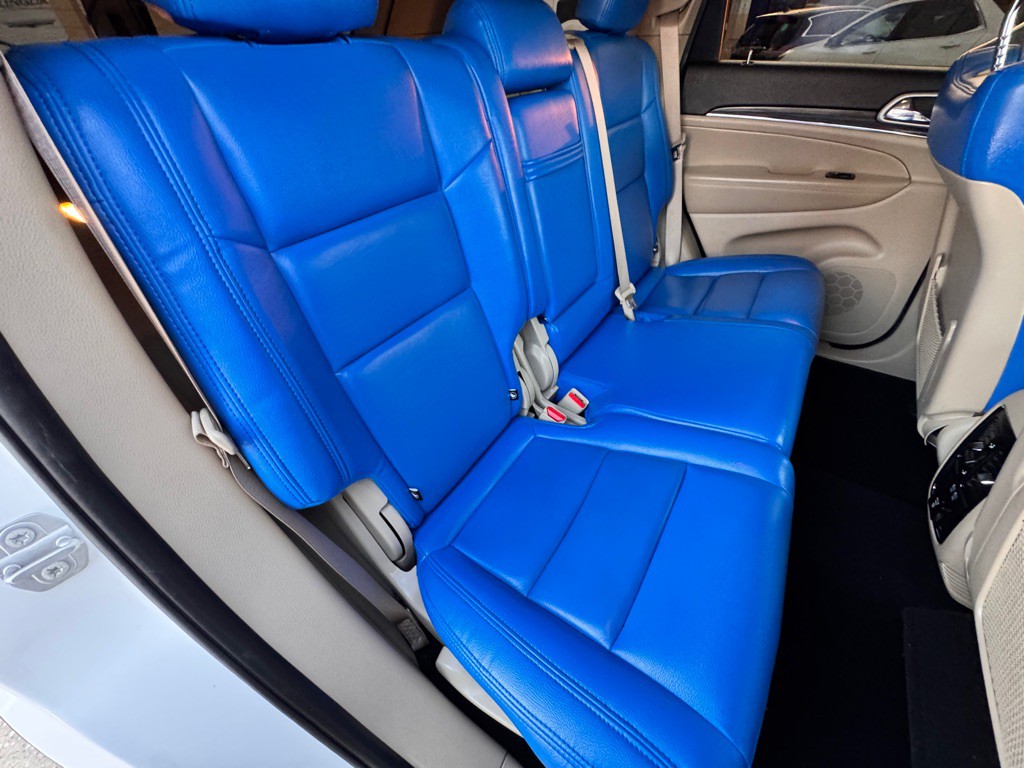 2021 Jeep Grand Cherokee Image 12