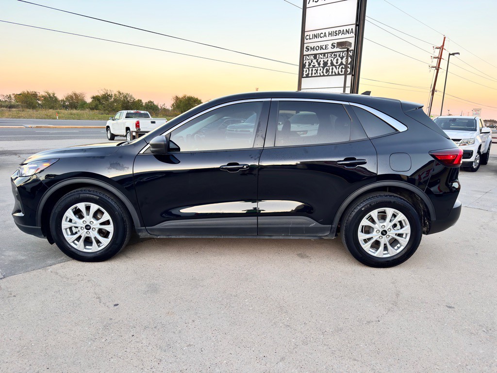 2023 Ford Escape Image 8