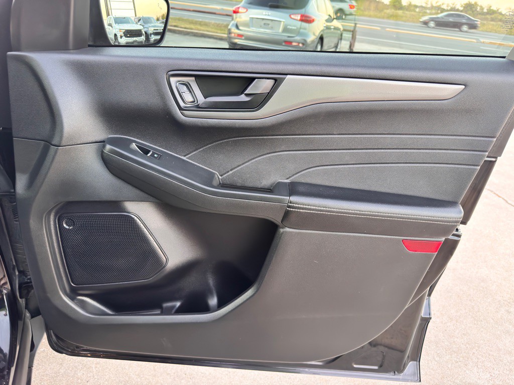 2023 Ford Escape Image 22