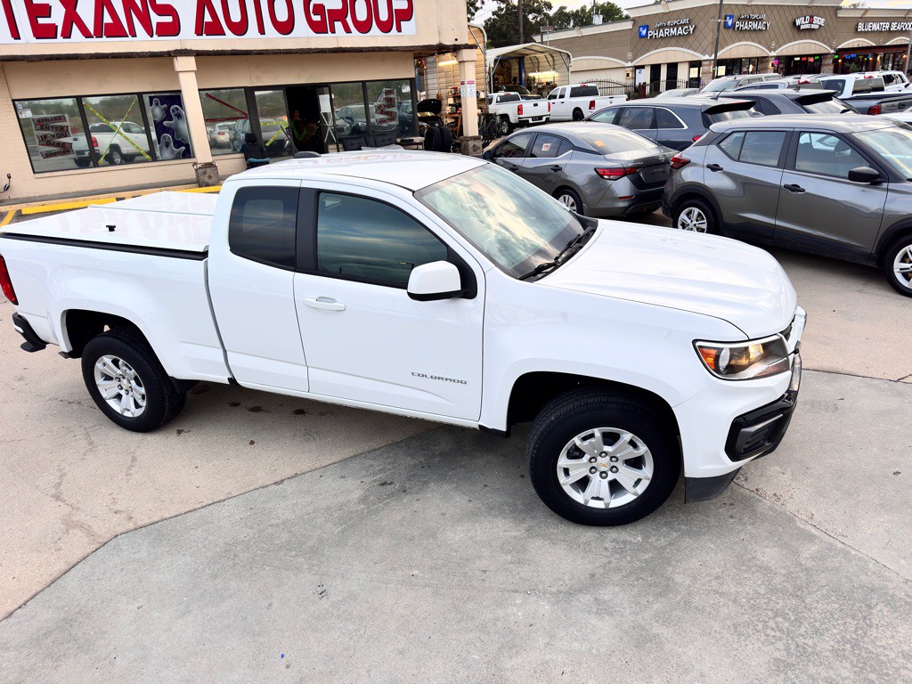 2022 Chevrolet Colorado Image 3