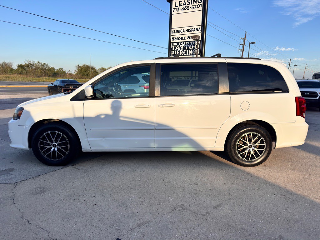 2017 Dodge Grand Caravan Image 5