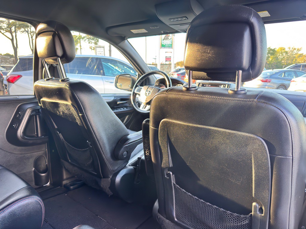 2017 Dodge Grand Caravan Image 14