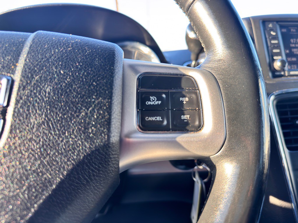 2017 Dodge Grand Caravan Image 23