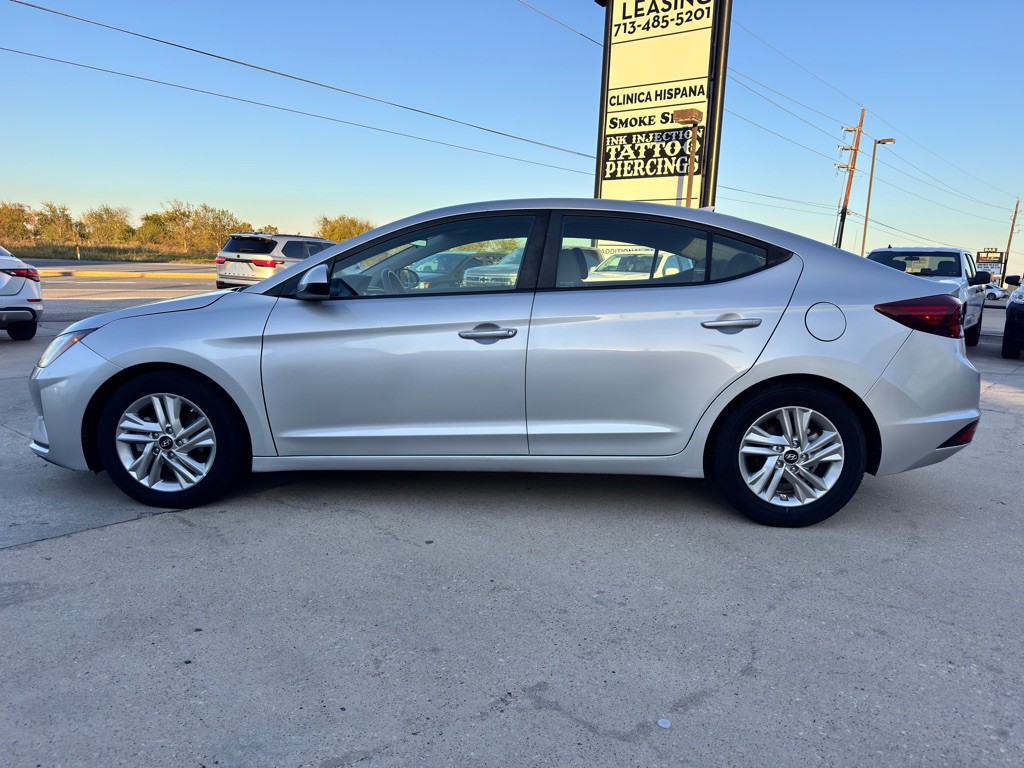 2020 Hyundai Elantra Image 8