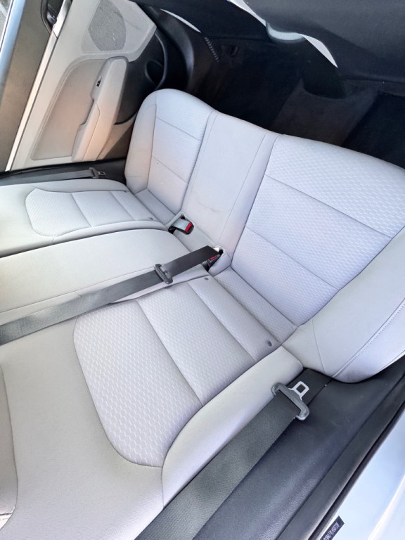 2020 Hyundai Elantra Image 16