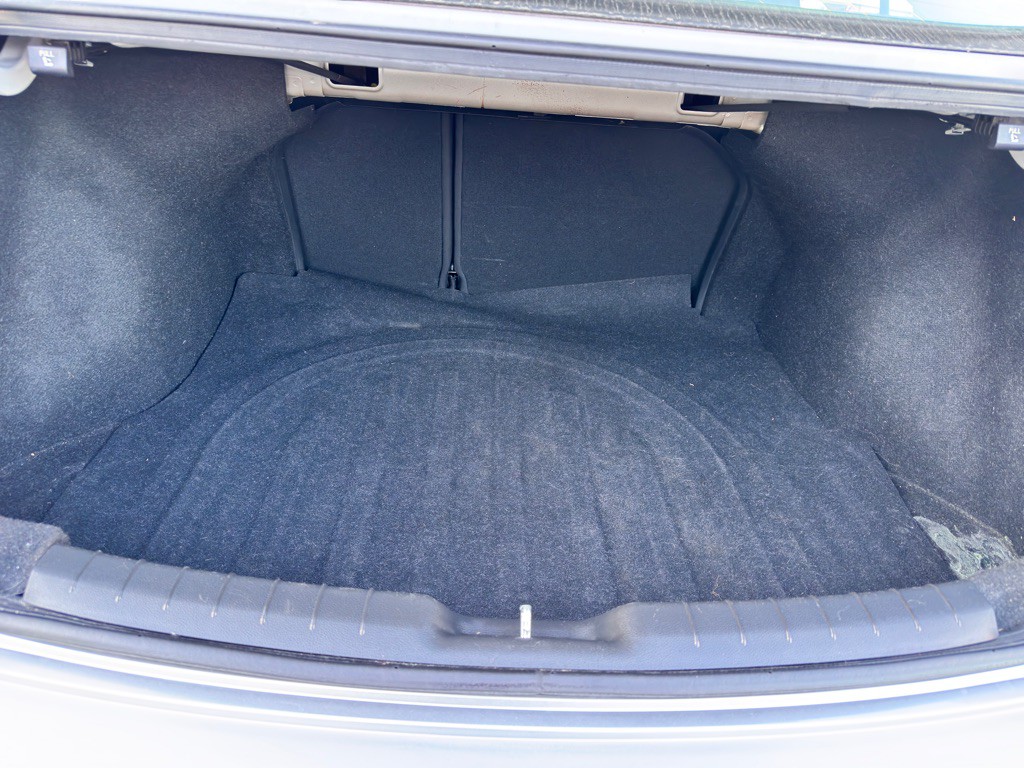 2020 Hyundai Elantra Image 31