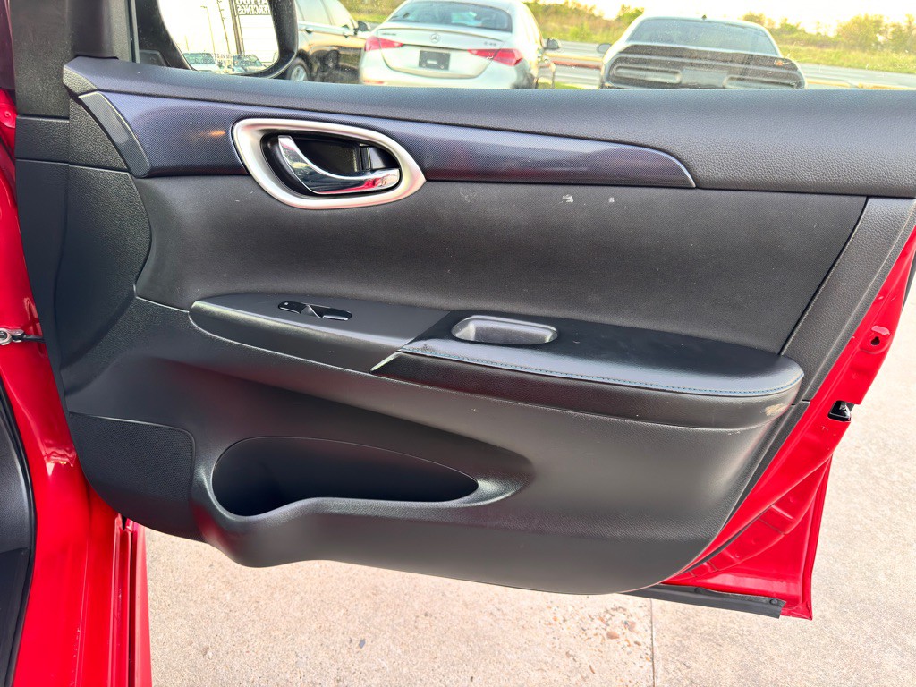 2019 Nissan Sentra Image 17