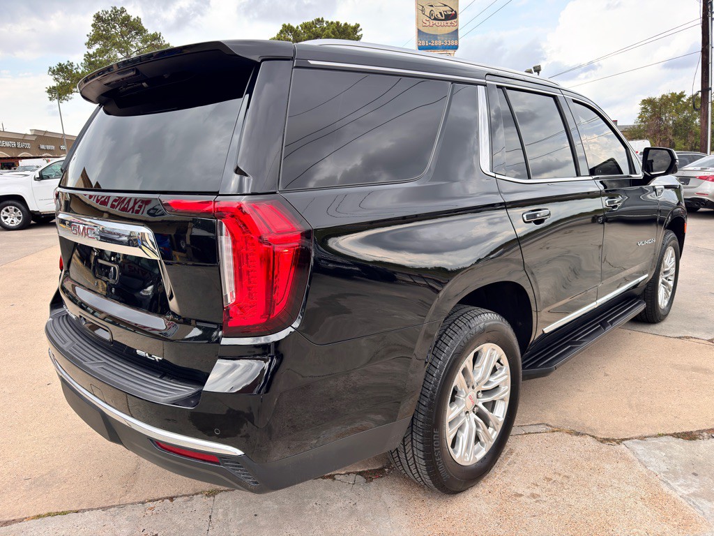 2022 GMC Yukon Image 11