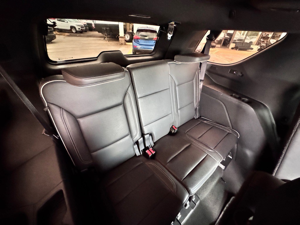 2022 GMC Yukon Image 19