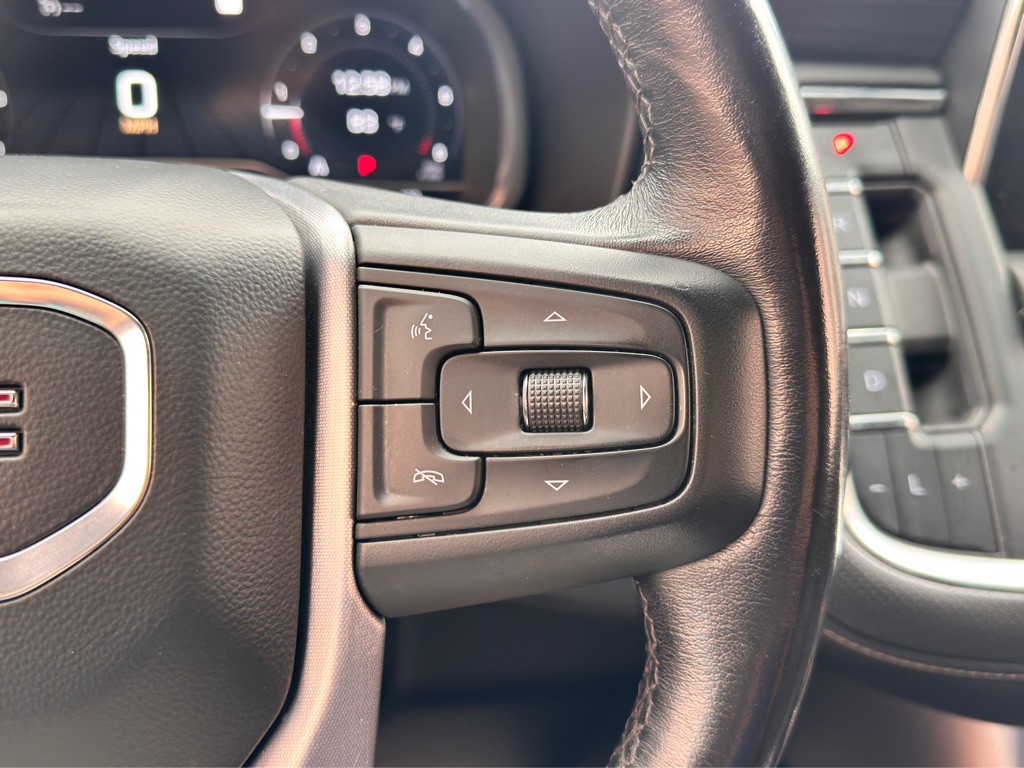 2022 GMC Yukon Image 36