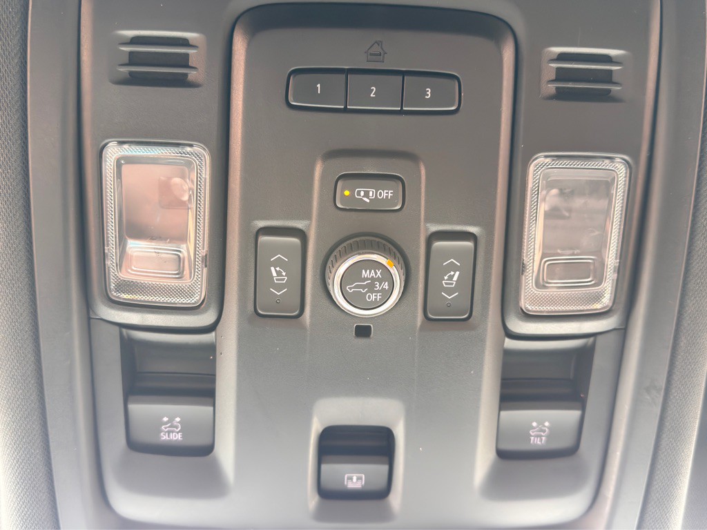 2022 GMC Yukon Image 38