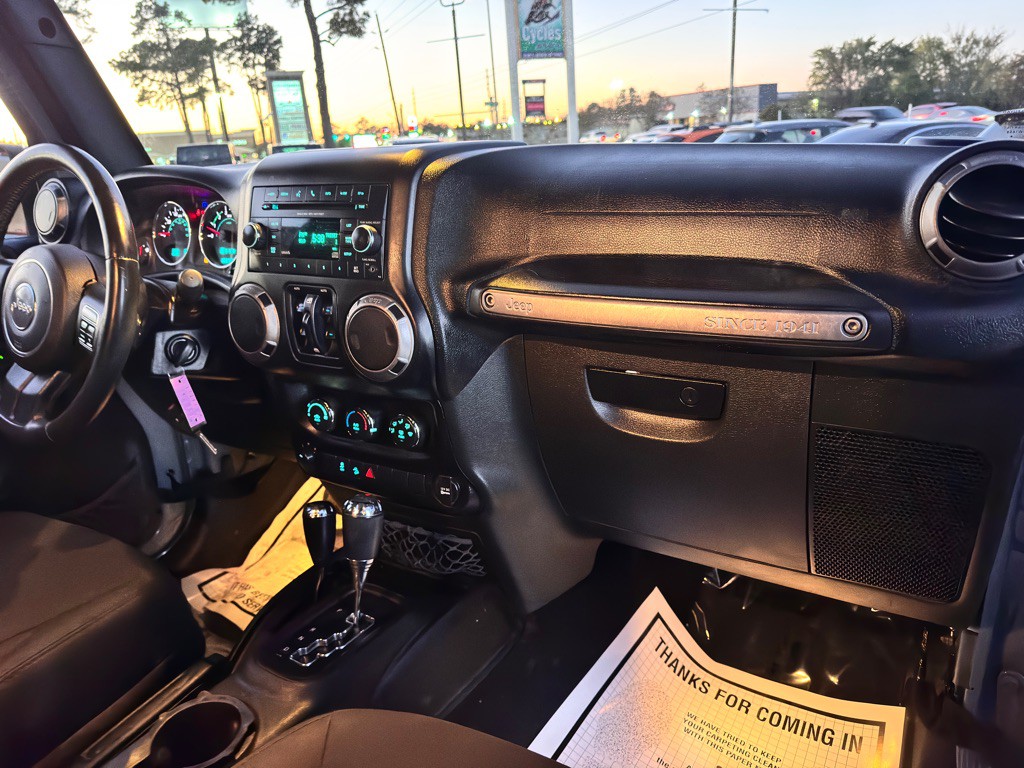 2015 Jeep Wrangler Unlimited Image 21