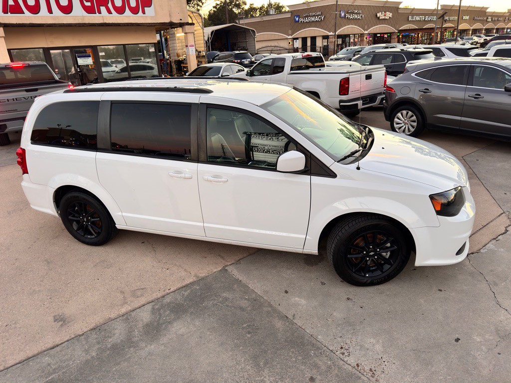 2019 Dodge Grand Caravan Image 3