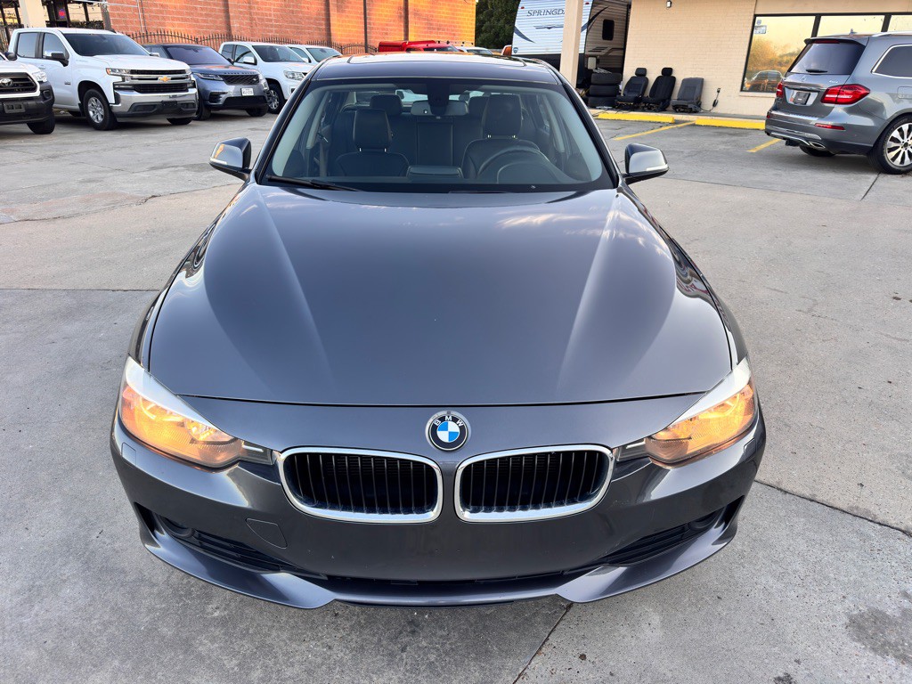 2015 BMW 3 Series Image 5