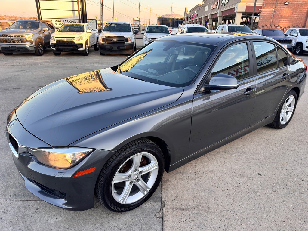 2015 BMW 3 Series Image 7