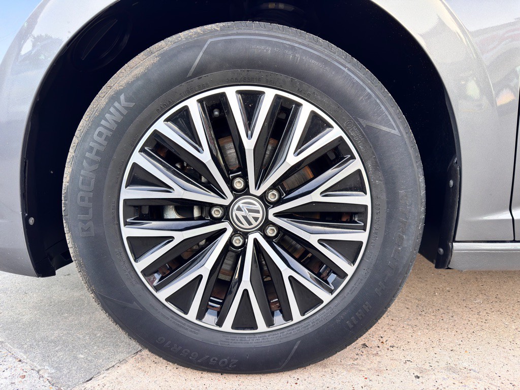 2021 Volkswagen Jetta Image 13