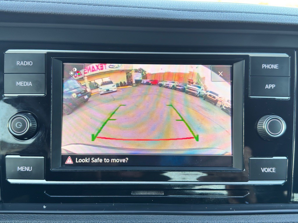 2021 Volkswagen Jetta Image 28