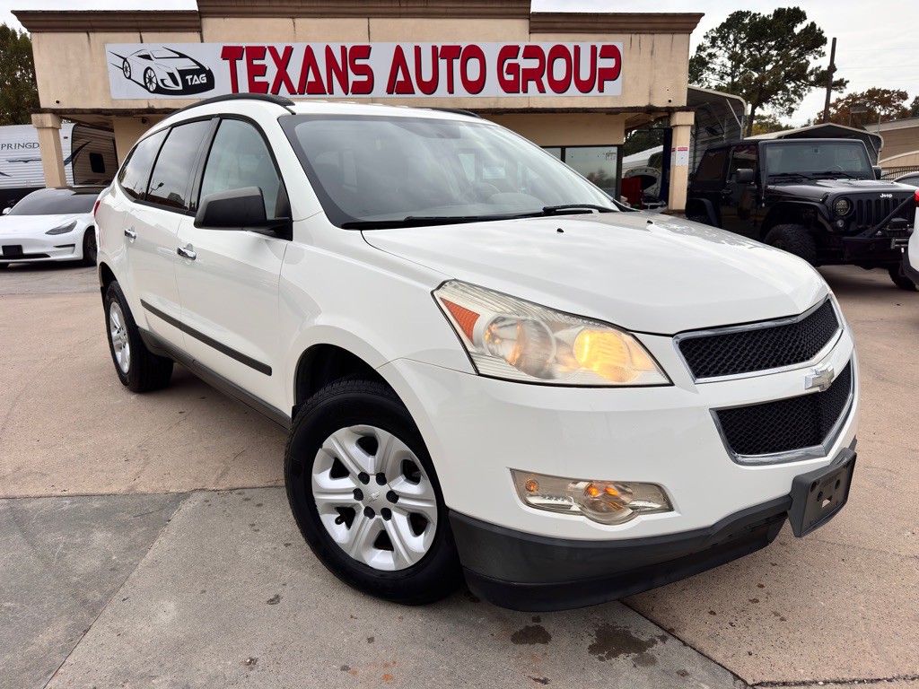 2012 Chevrolet Traverse Image 1
