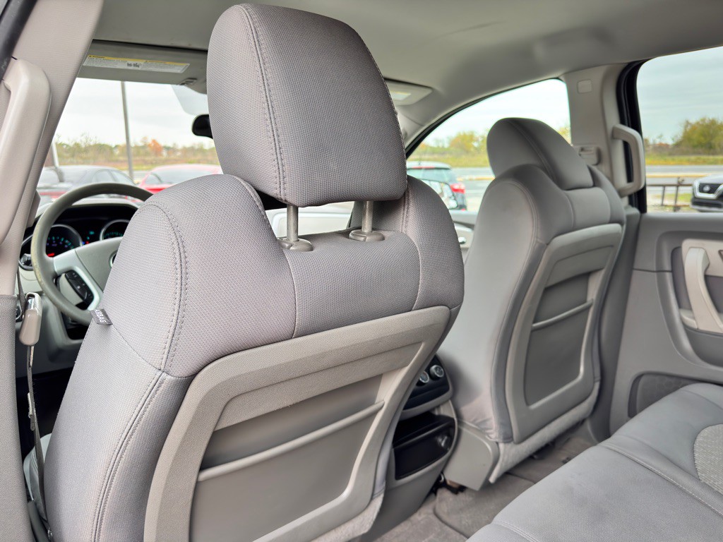 2012 Chevrolet Traverse Image 17