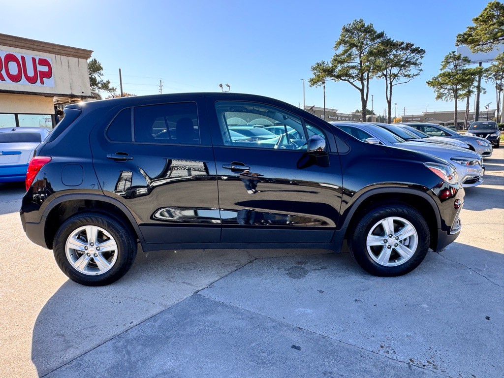 2022 Chevrolet Trax Image 12