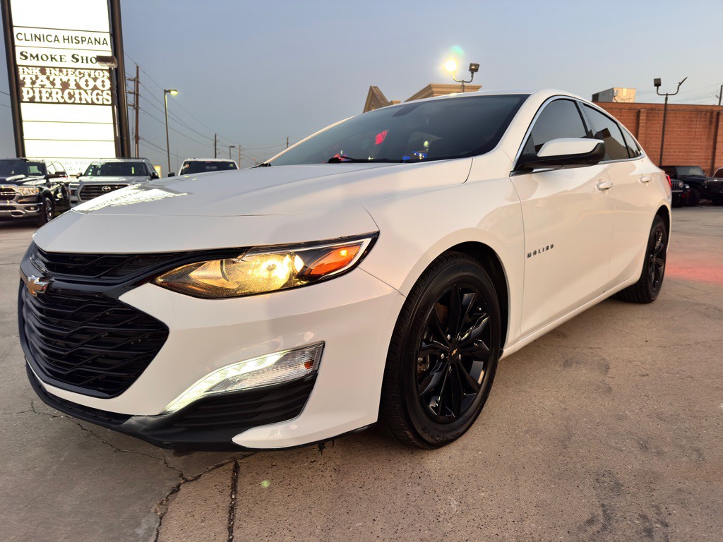 2022 Chevrolet Malibu Image 6